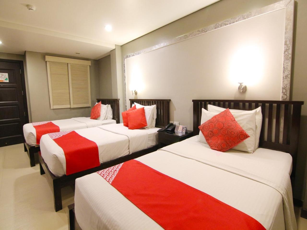 Oyo 103 Artina Suites Hotel Makati City Ngoại thất bức ảnh
